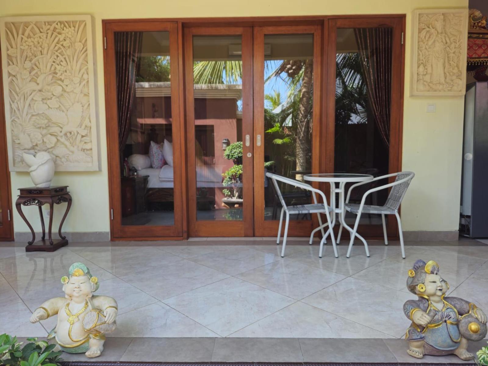 Sari Ayuning Nusa Guest House レンボンガン島 エクステリア 写真